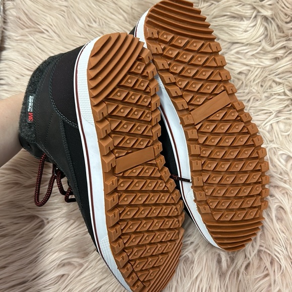 Men’s Boots - Picture 3 of 3